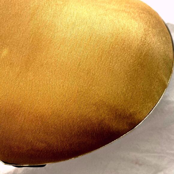 Vintage heart shaped gold satin clutch evening bag with kiss lock Formal handbag - Picture 6 of 11